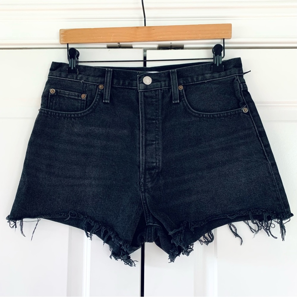 Re/Done 70s High Rise Short Black Denim Cut Offs Denim Button Fly NEW Size 30